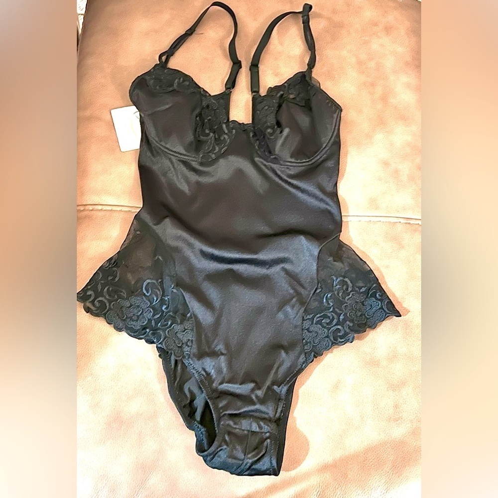 La Perla Malizia Italy vintage luxurious bodysuit black lace feminine sexy NWT - Picture 12 of 14
